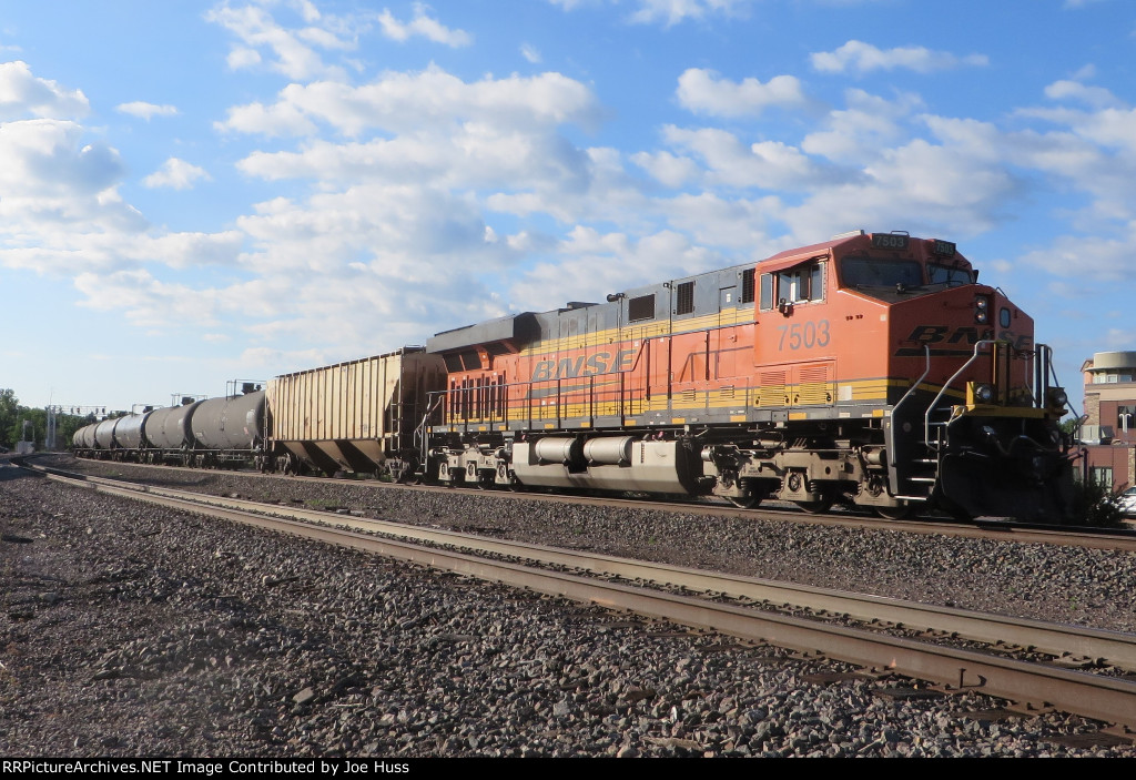 BNSF 7503 DPU